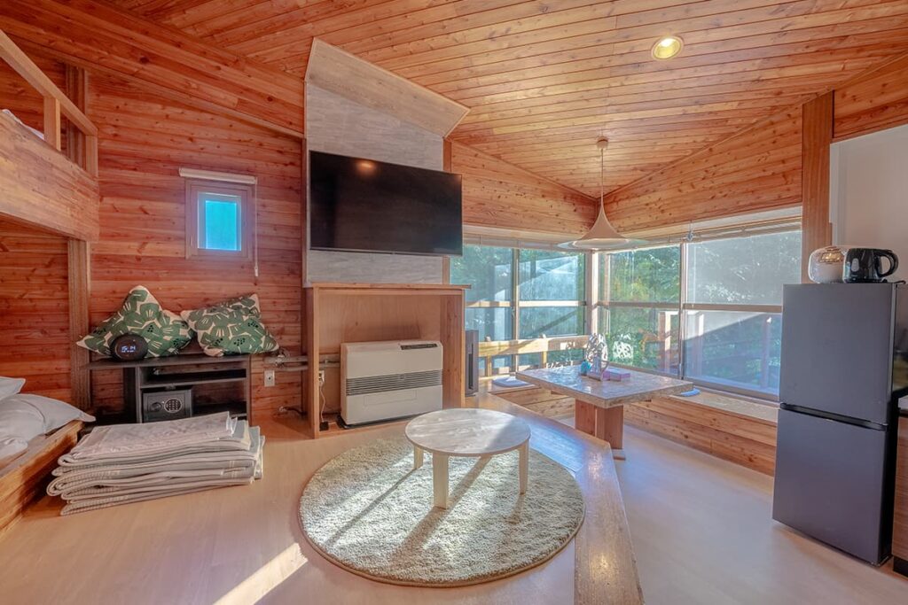 北海道泳池+溫泉住宿
LiVEMAX RESORT Greenpia Onuma
Cabin 獨立屋