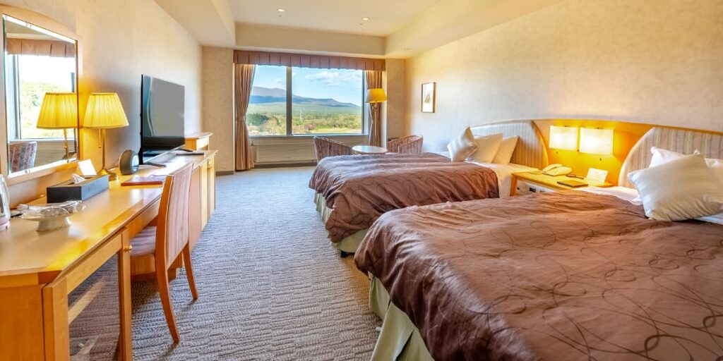 北海道泳池+溫泉住宿
LiVEMAX RESORT Greenpia Onuma
西式客房