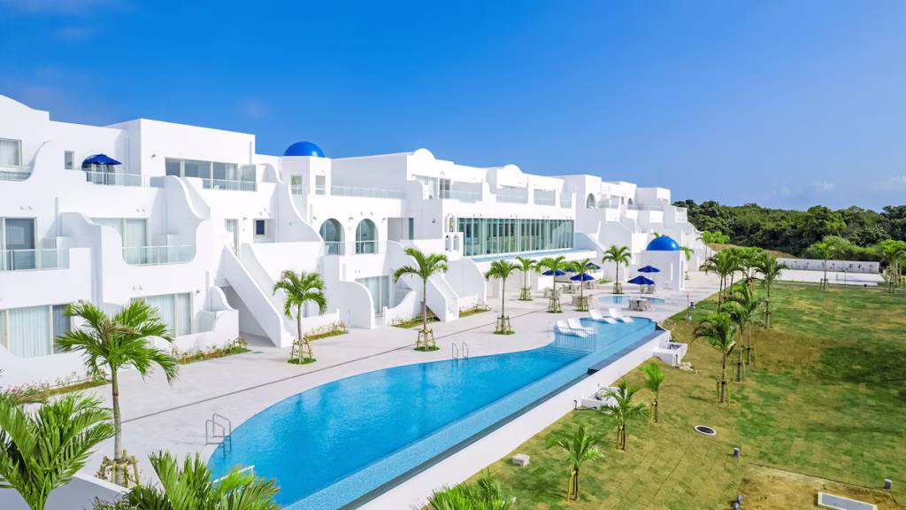 在沖繩遇見愛琴海
宮古島聖托里尼 HOTEL&VILLAS
酒店外觀